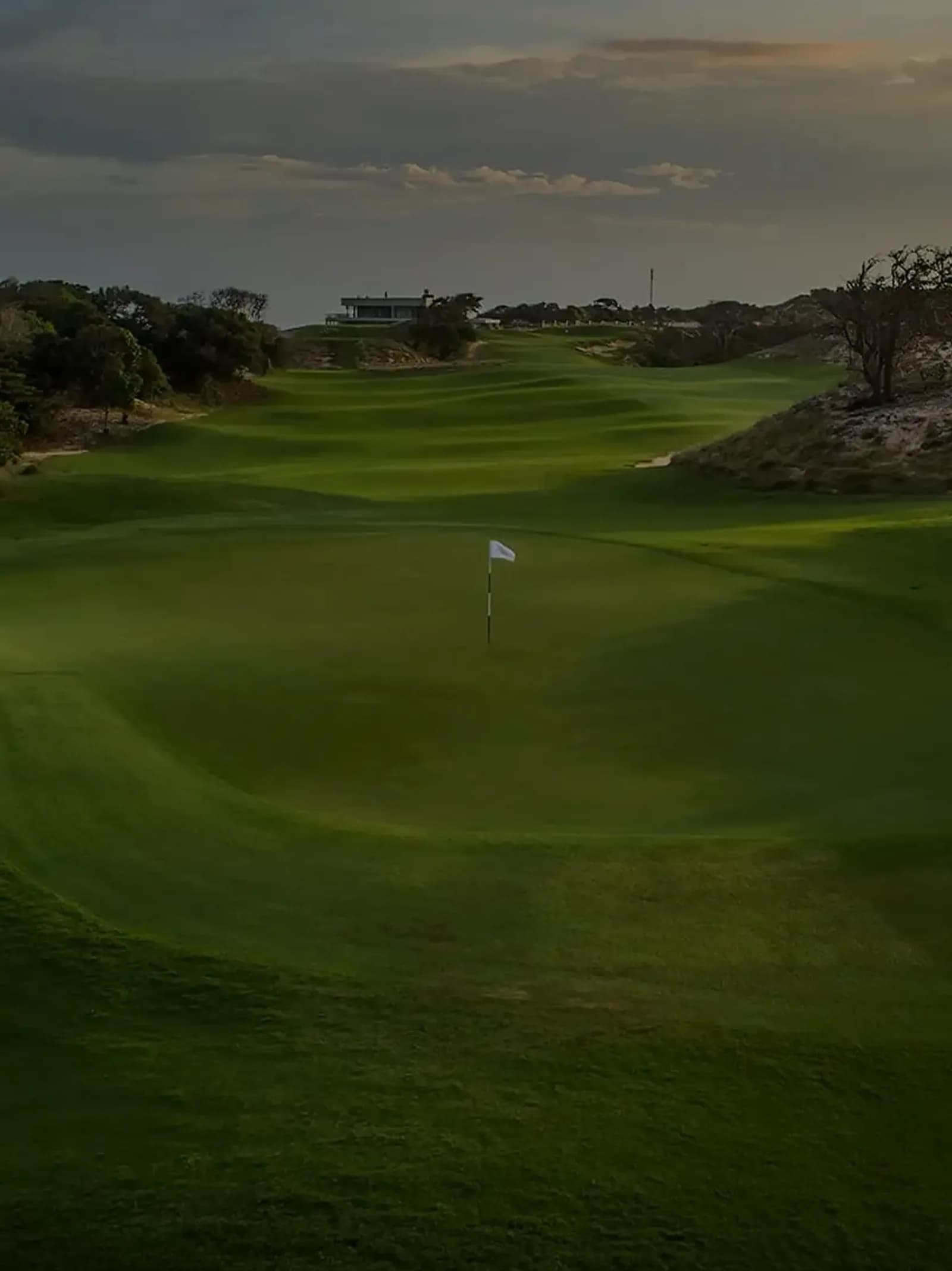 Sân golf The Bluffs