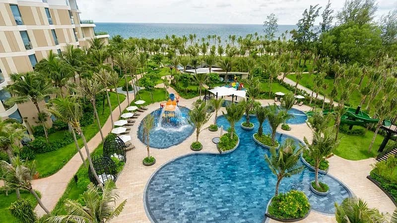 Hồ bơi trẻ em & công viên nước