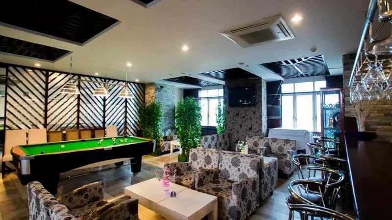 Lounge giải trí & Billiards