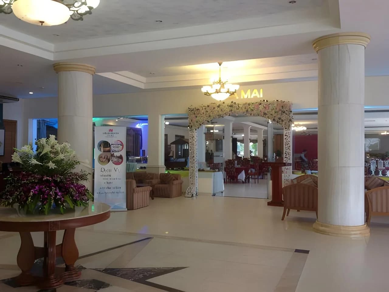 Ẩm thực & sảnh tiệc
