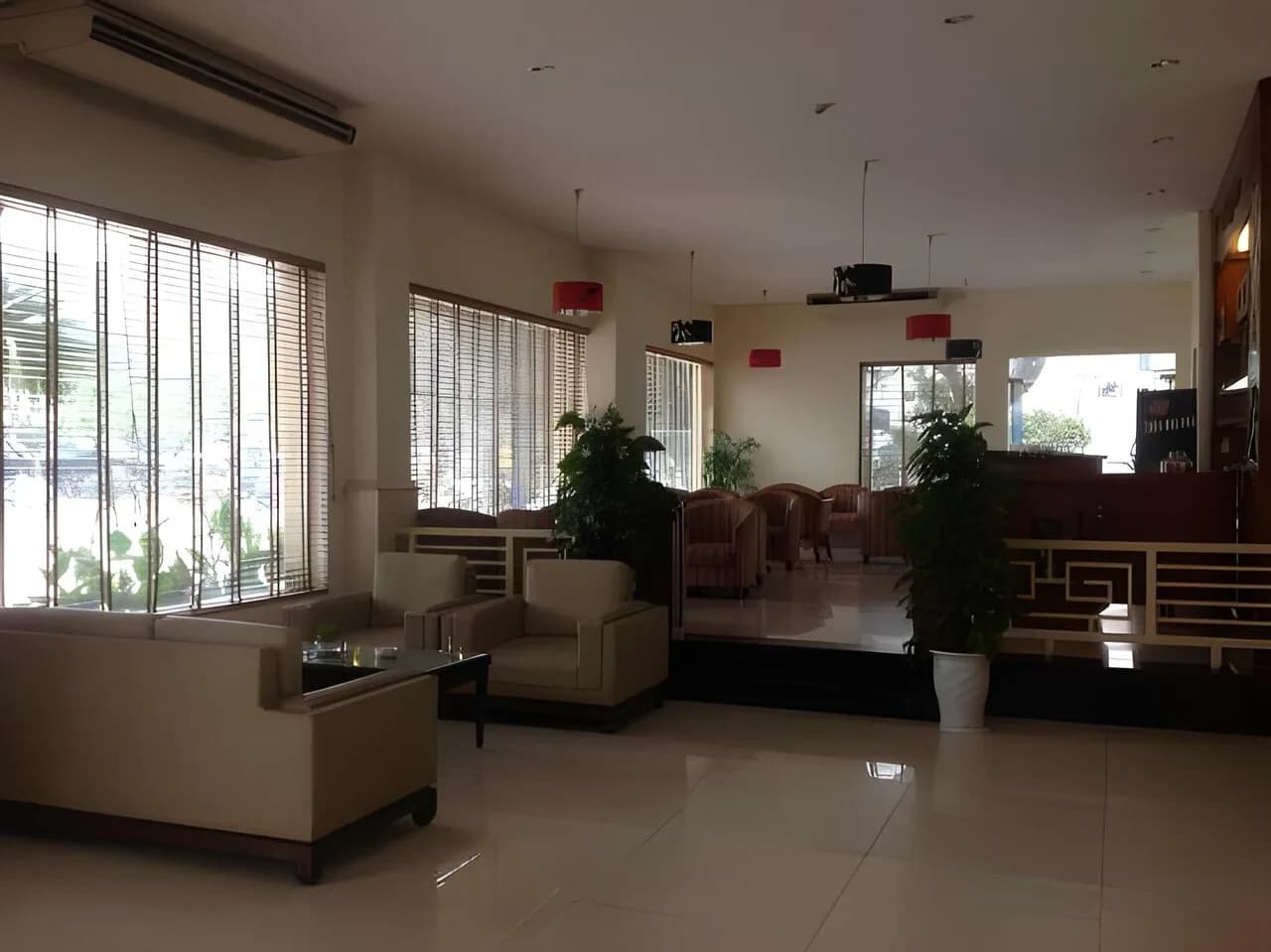 Quầy bar & Lounge