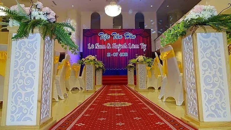 Tiệc cưới trọn gói