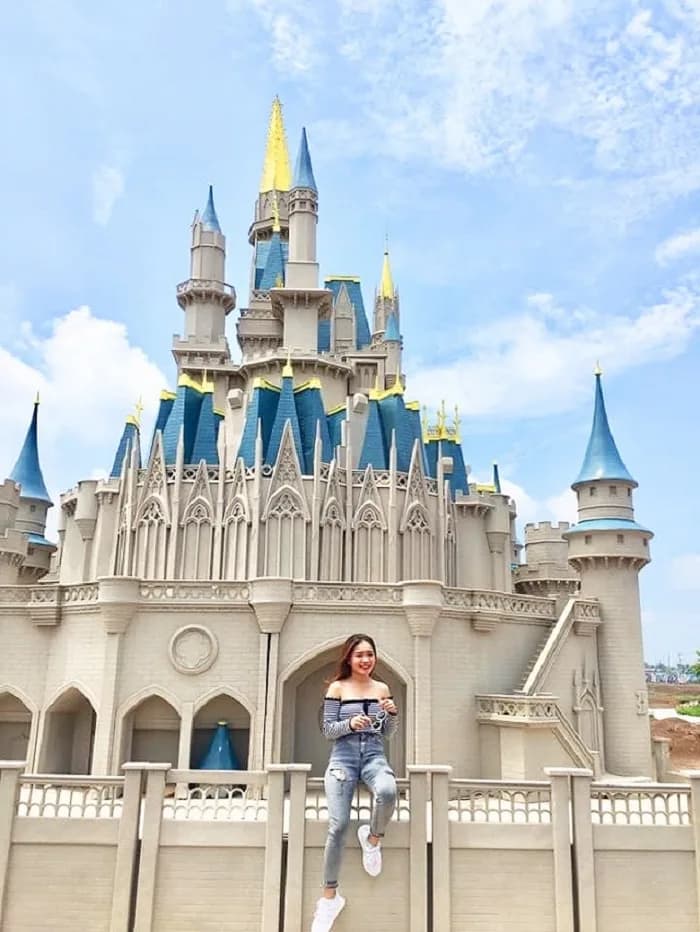 Lâu đài cổ tích check-in
