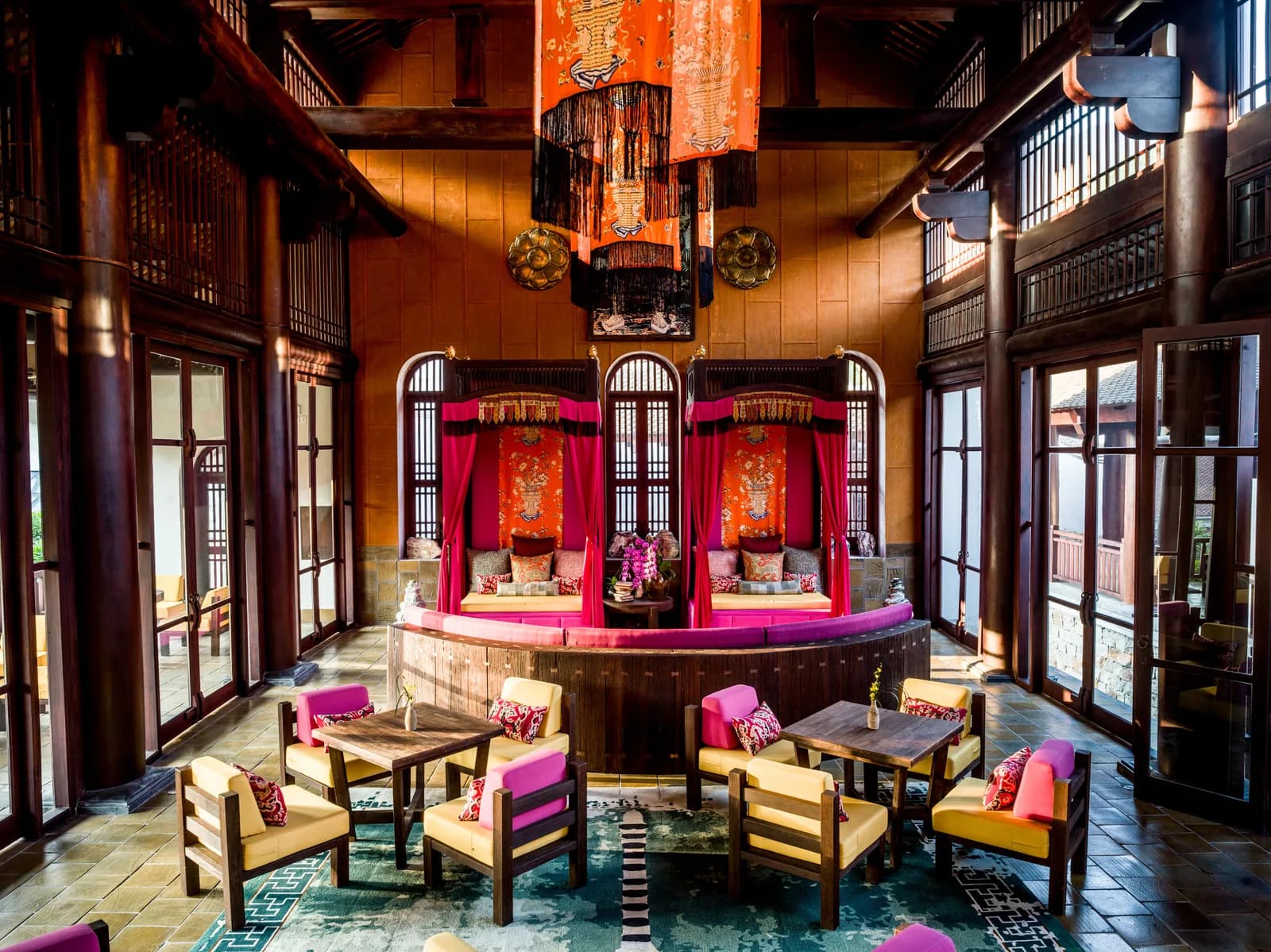 Thiền Quán Lounge