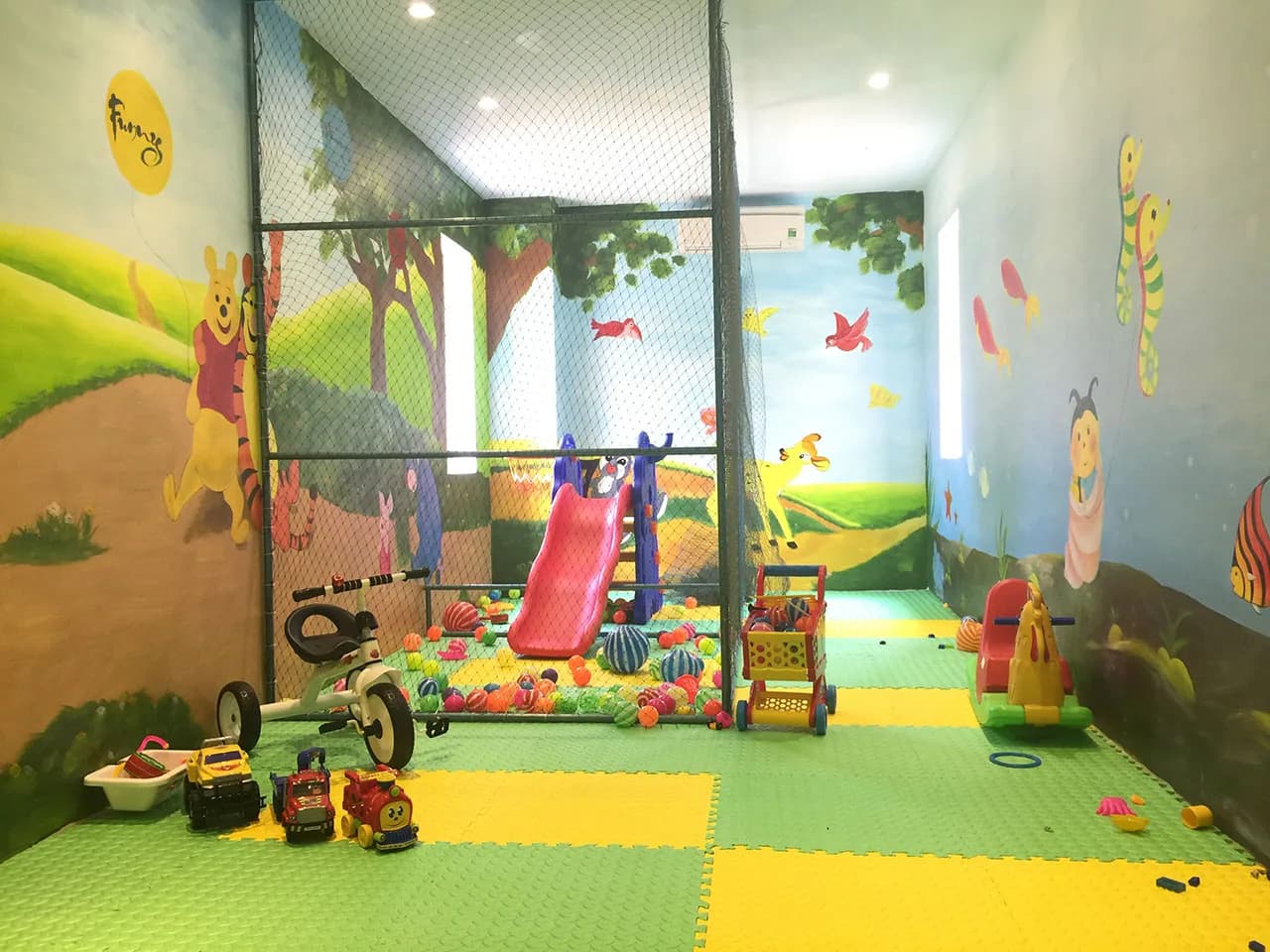 Kids Club