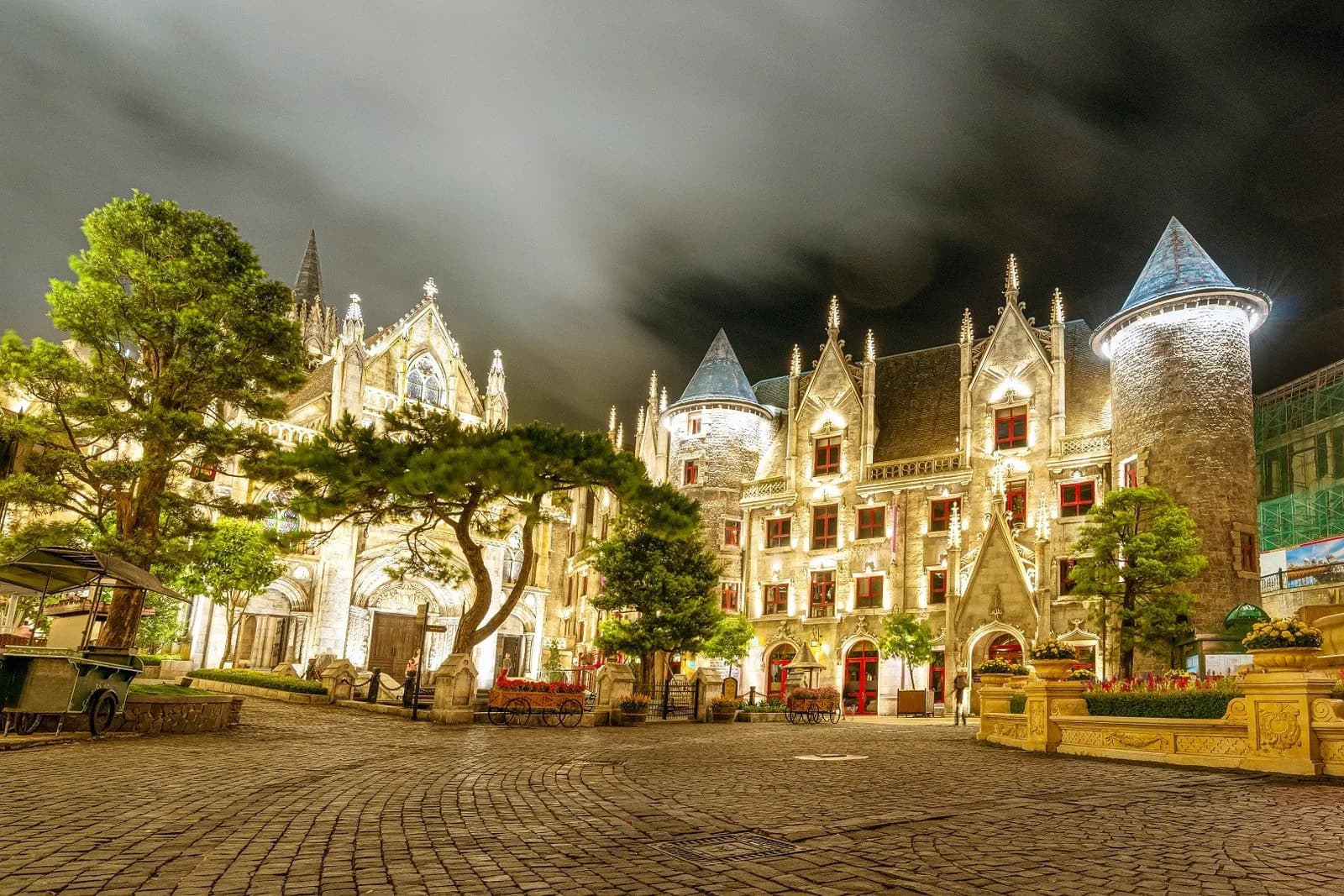 Đêm Gothic lung linh