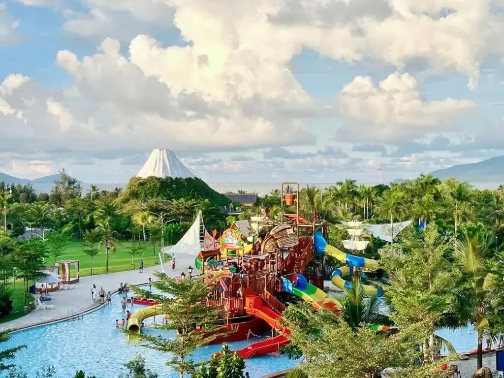 Công viên nước ngoài trời