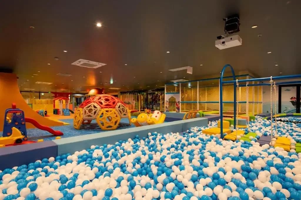Kids Club & khu vui chơi