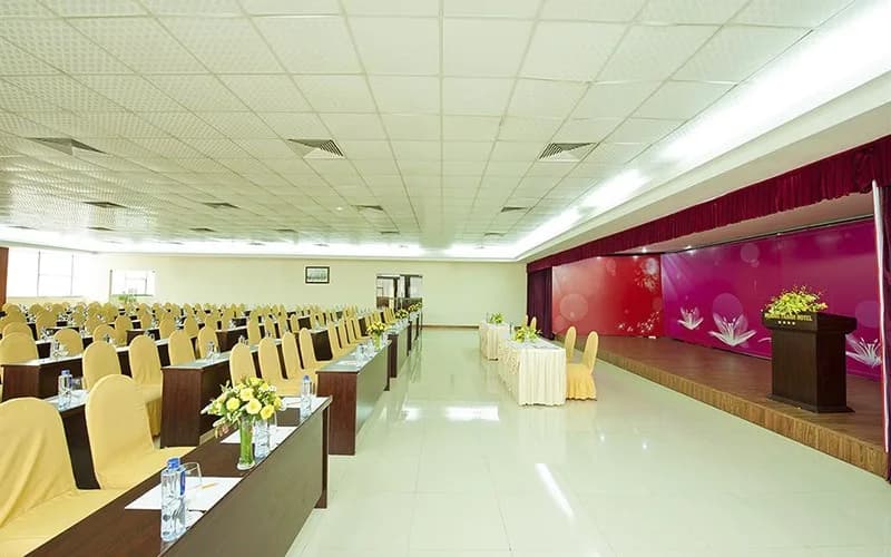 Trung tâm hội nghị & tiệc cưới