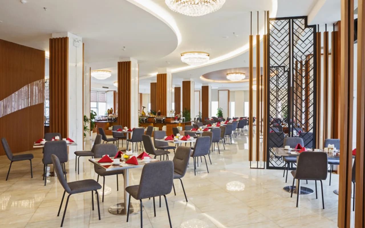 Nhà hàng buffet Á - Âu