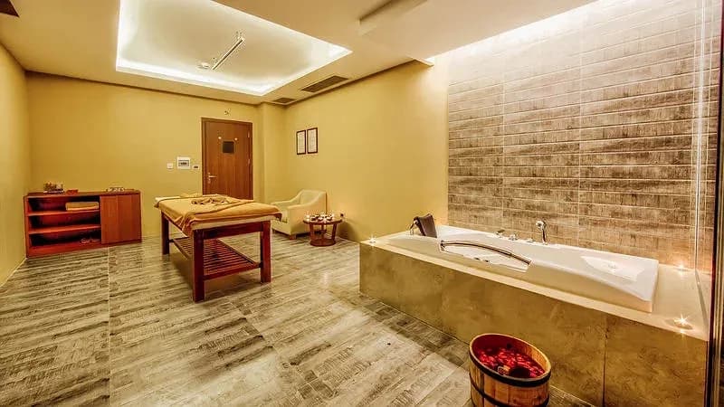 Mulberry Spa & Massage