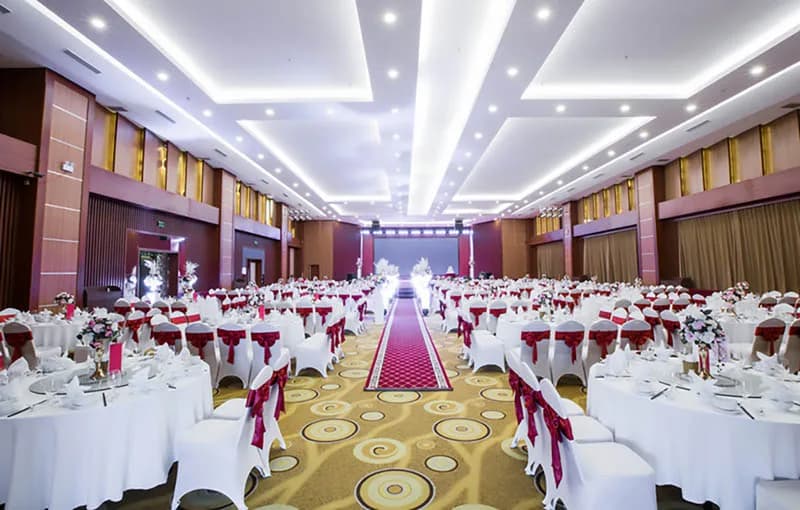 Hội trường Ngọc Lũ 750m²