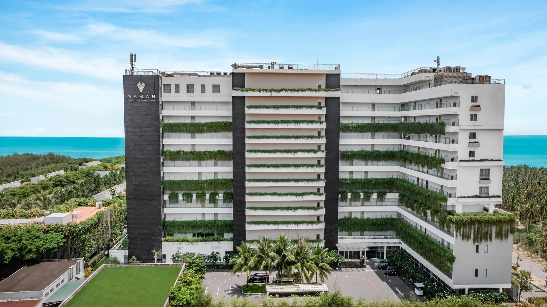 Kiến trúc tre & vườn treo xanh mướt