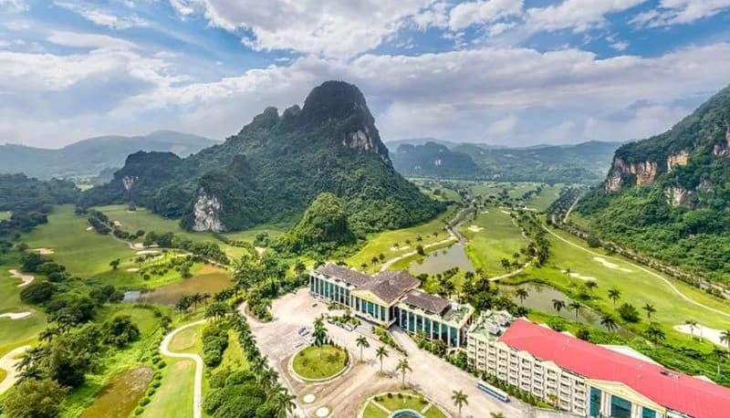 Phoenix Golf Resort (Sân Golf Phượng Hoàng) Lương Sơn