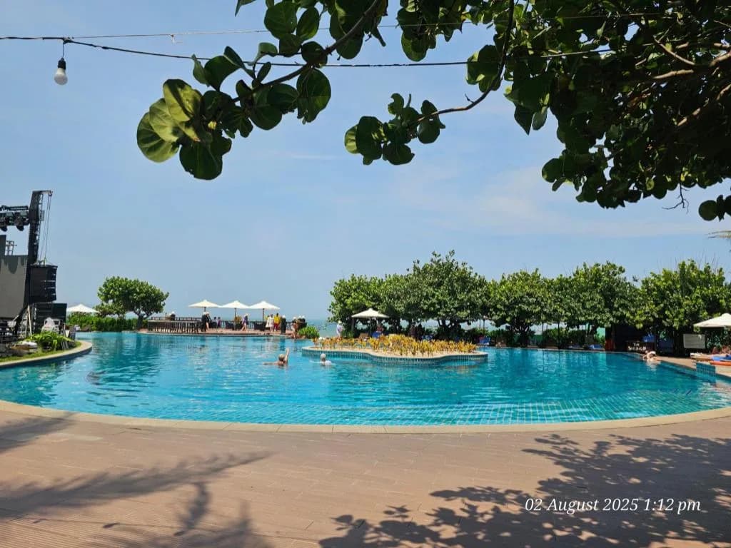 Beach Bar bên sóng