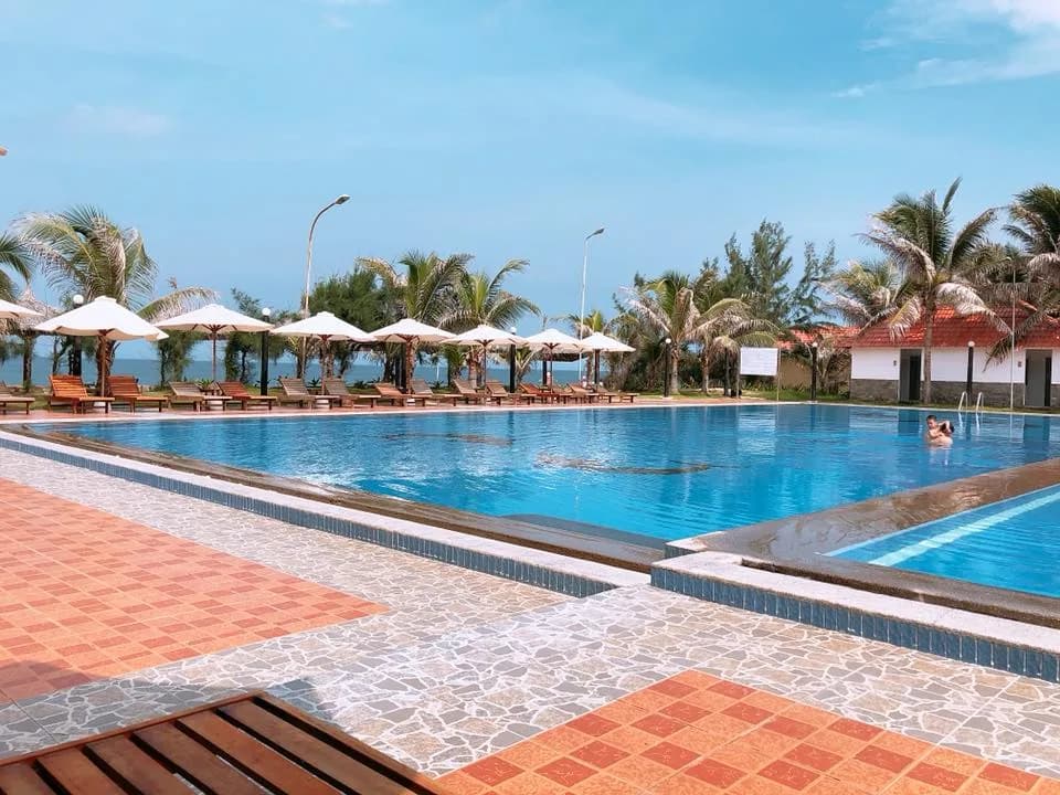 Sea Lion Beach Resort & Spa