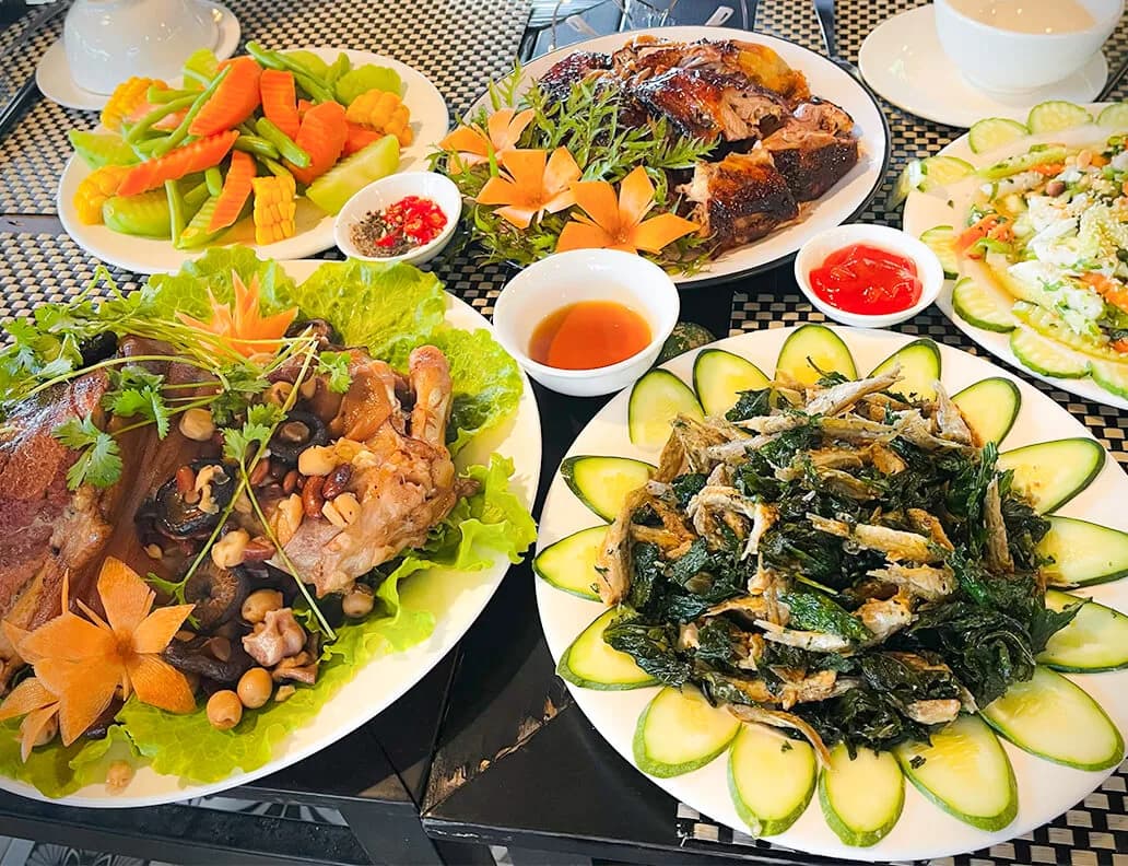 Nhà hàng ẩm thực bản địa