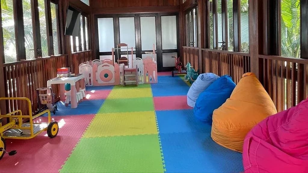 Câu lạc bộ trẻ em