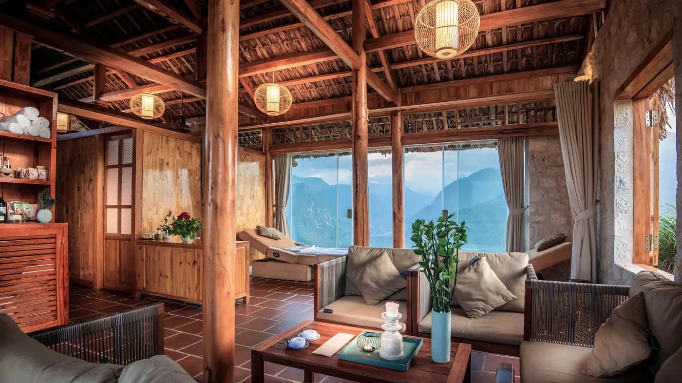 Không gian trị liệu bên núi