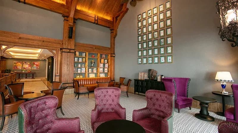 Sảnh lounge cổ điển