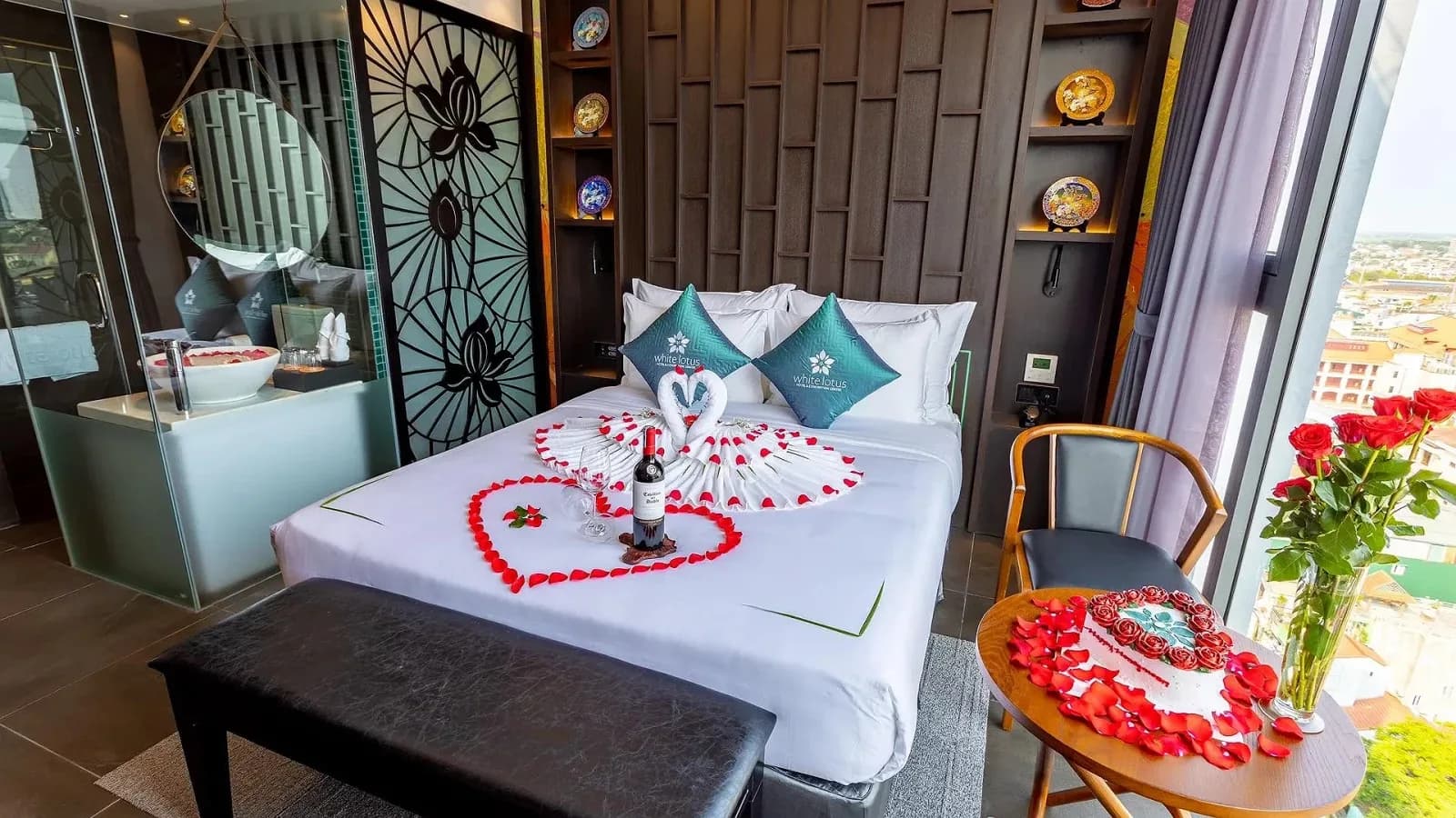 Combo Honeymoon Lotus Sky 2N1Đ