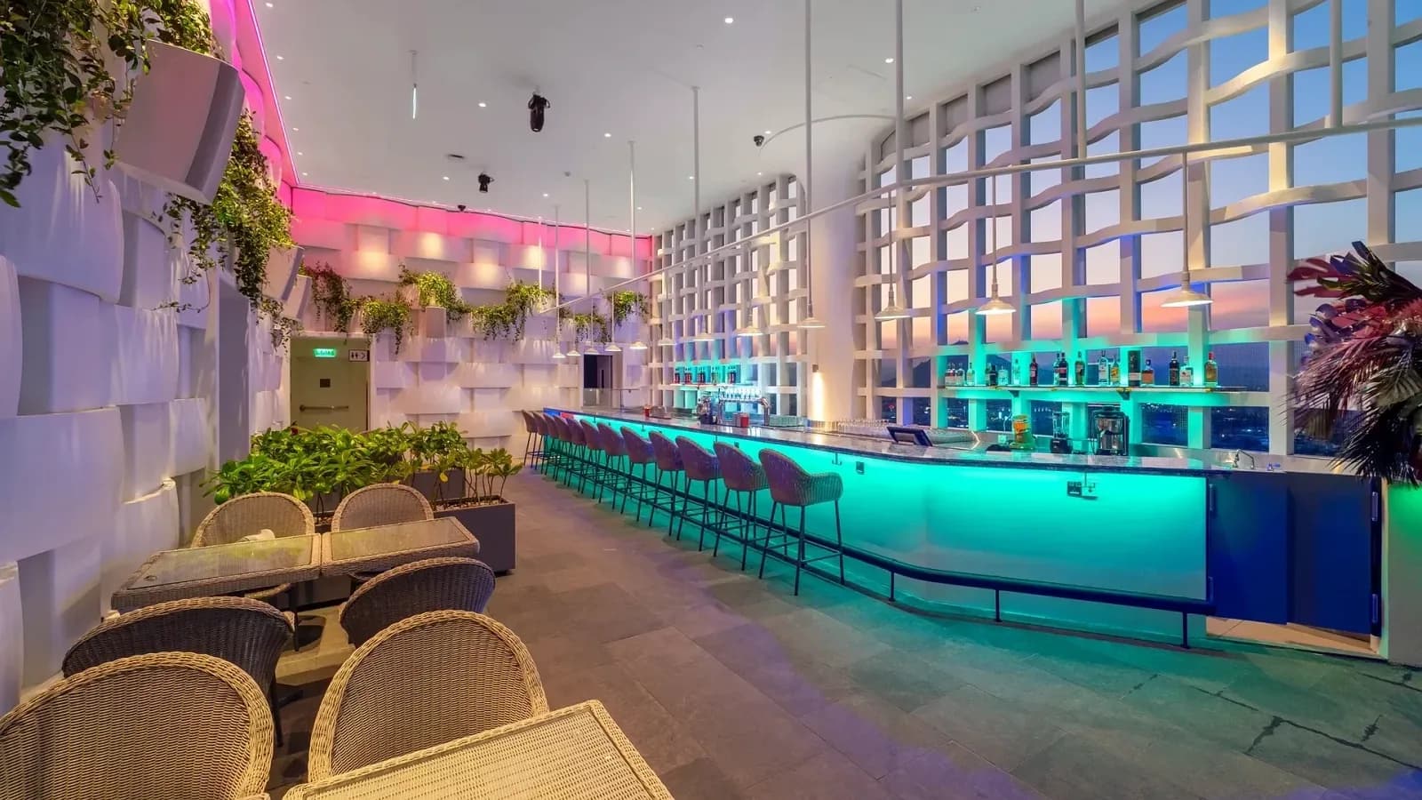 Endless Summer Rooftop Bar