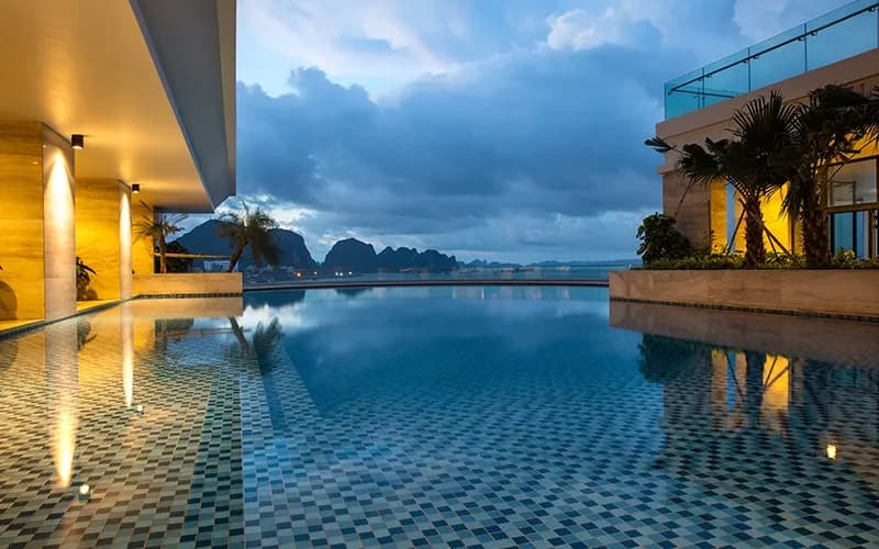 Bể bơi vô cực tầng cao