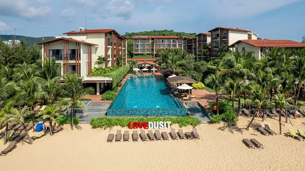 Dusit Princess Moonrise Beach Resort Phú Quốc