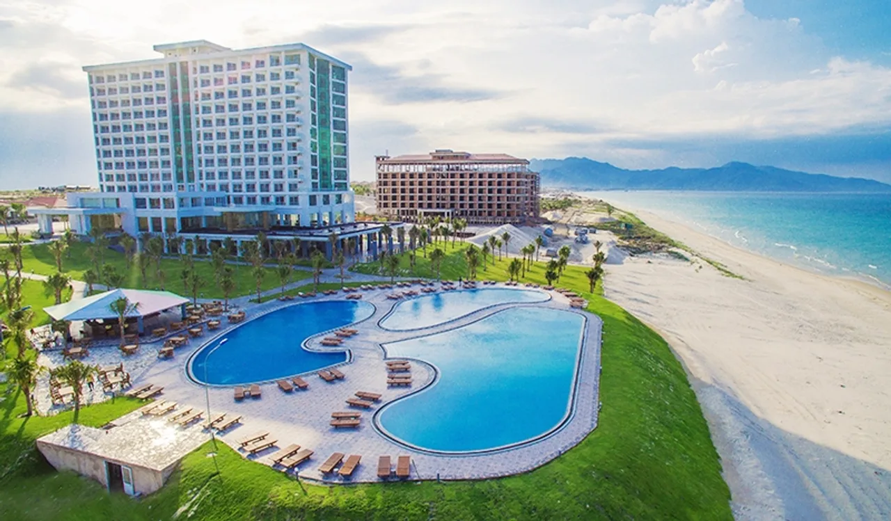 Golden Peak Resort Nha Trang (Champarama)